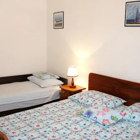 Zarace - 2047b Apartment *